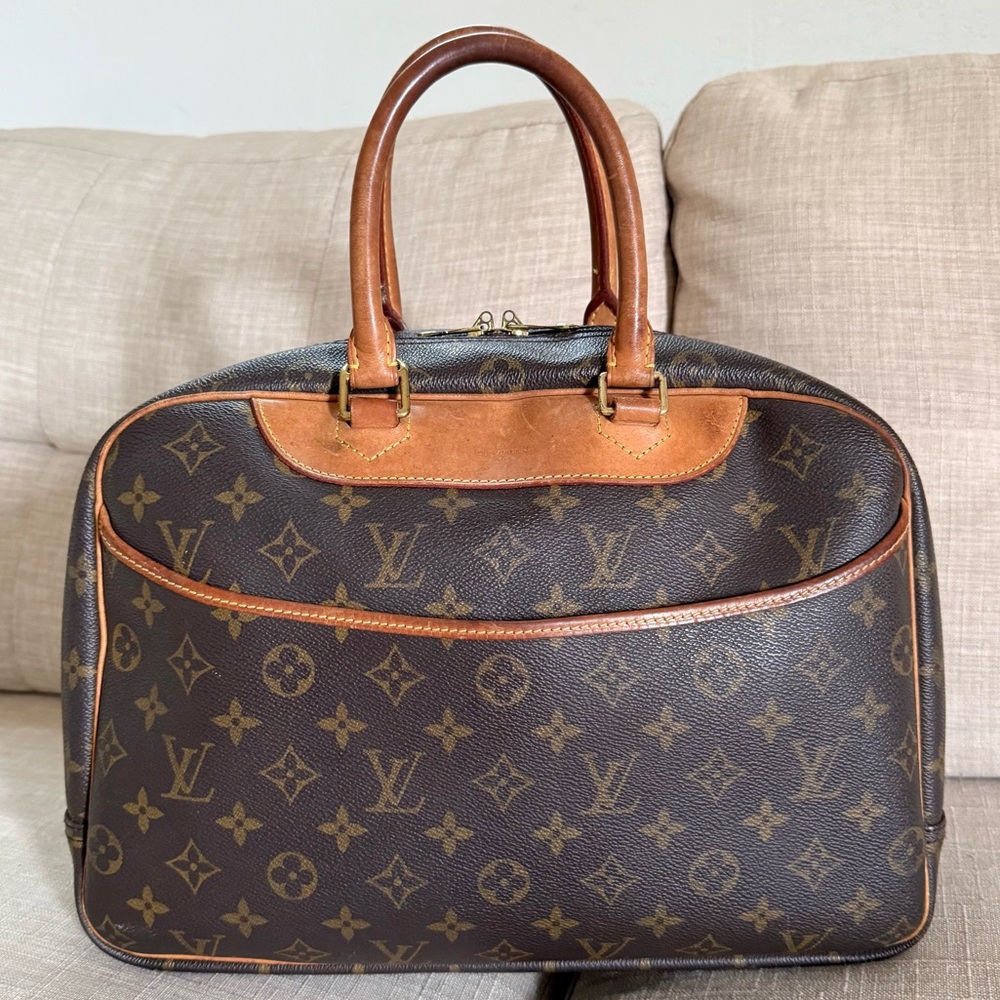Louis Vuitton Monogram Deauville Handbag